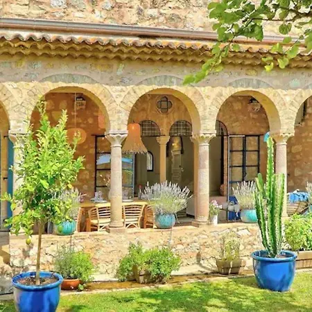 Apartment Charming In A Manor In *